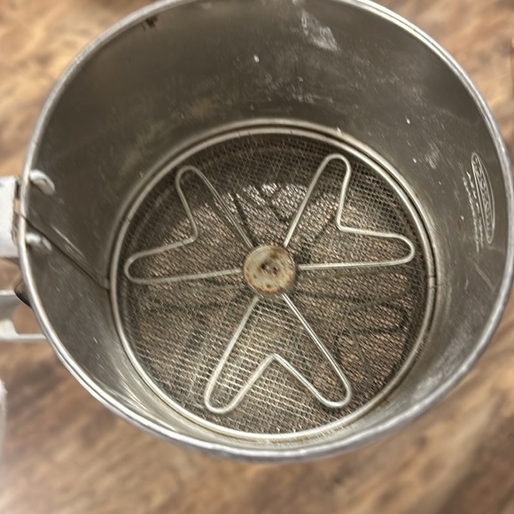 Vintage Androck Handi Sifter Jr Flour Sifter Made In USA - Picture 3 of 3